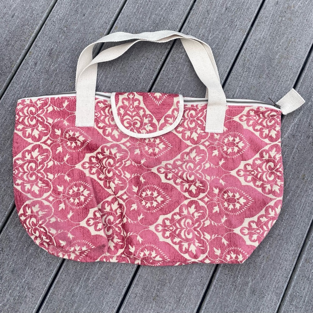 CAbi Pink Cream Chenille Fabric Purse Tote Bag Carpet bag RARE! - Picture 3 of 5